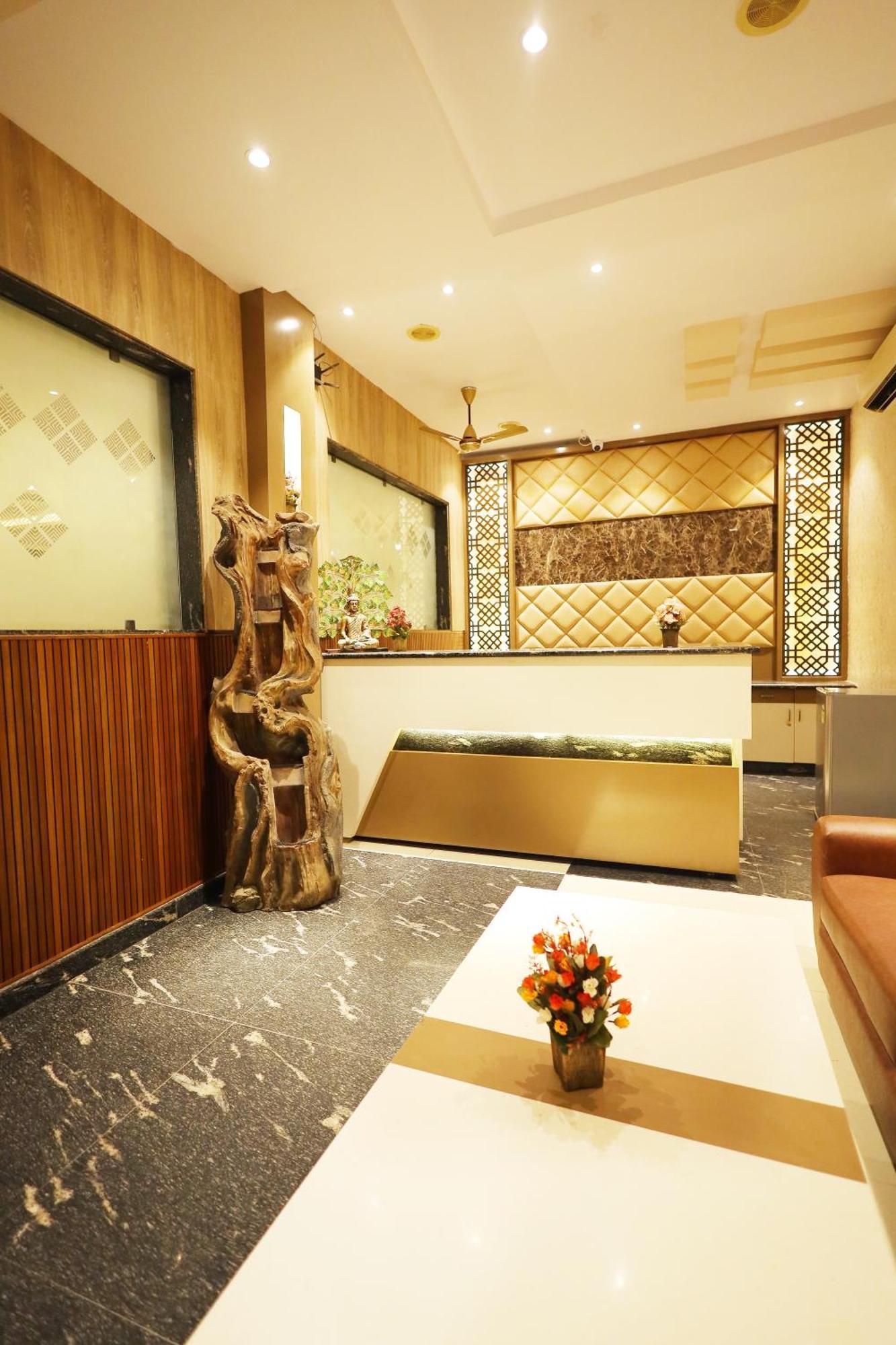 Hotel Bhagyaraj Palace A Luxury Hotel Keshavpuram Kanpur Exterior foto