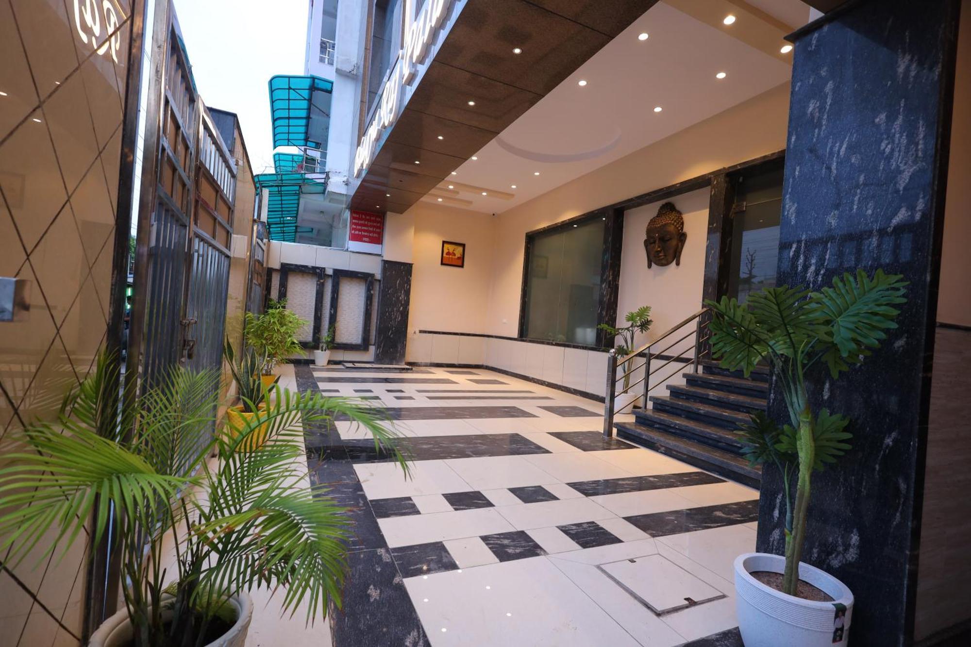 Hotel Bhagyaraj Palace A Luxury Hotel Keshavpuram Kanpur Exterior foto