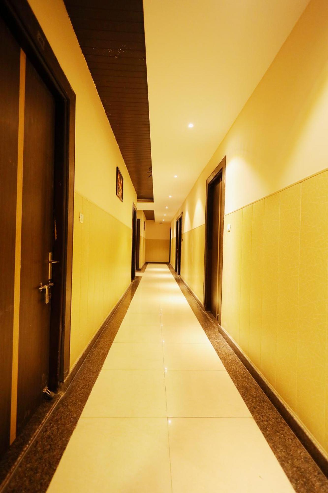 Hotel Bhagyaraj Palace A Luxury Hotel Keshavpuram Kanpur Exterior foto