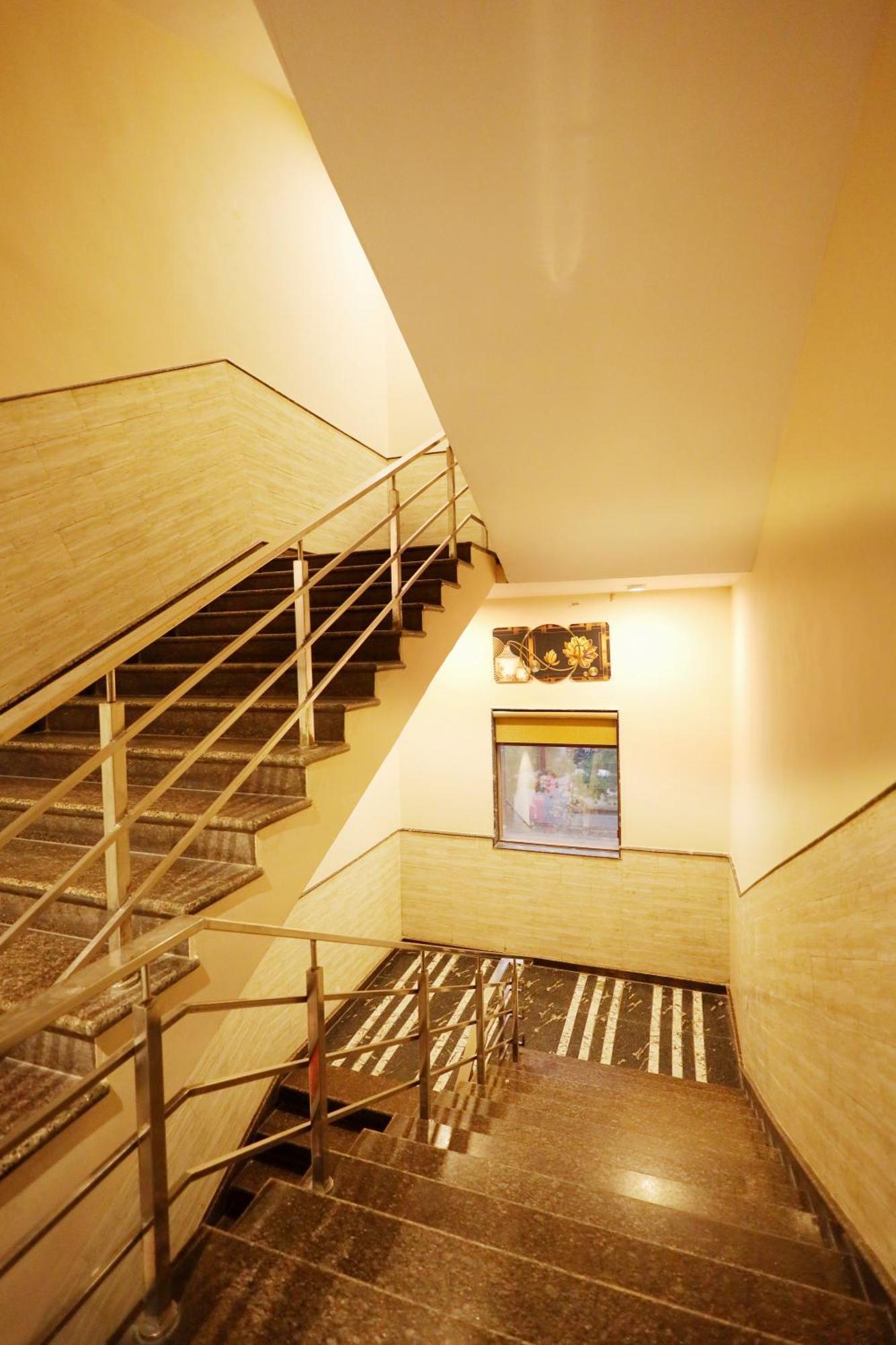 Hotel Bhagyaraj Palace A Luxury Hotel Keshavpuram Kanpur Exterior foto